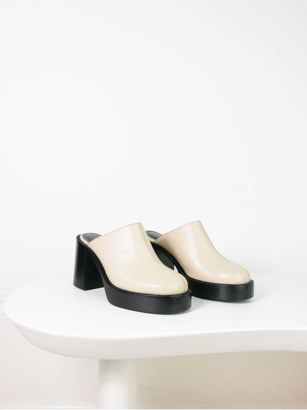 Simon Miller Raid Clogs Cream Platform Mule Heels - Women